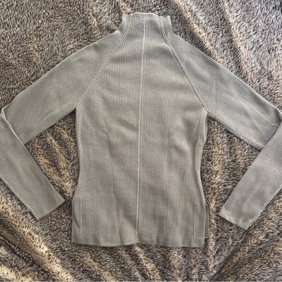 Gymshark PAUSE KNITWEAR LONG SLEEVE TOP Grey Brown Green GS Medium - Picture 8 of 13